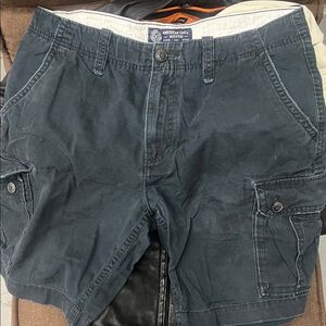 American Eagle Outfitters Men's Dark Gray Cargo Shorts